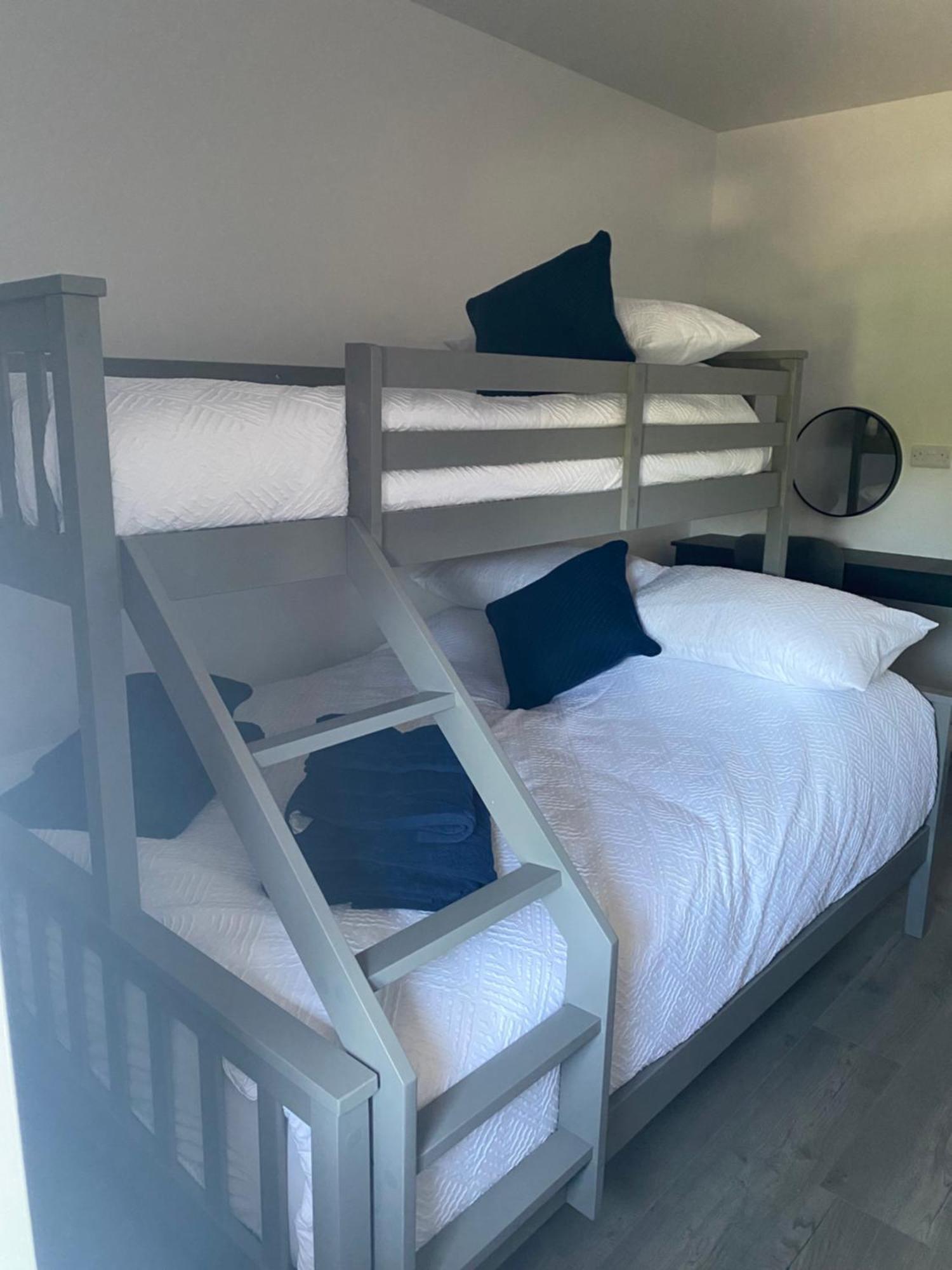 Ballymullock Barn Lofts Carncastle Ruang foto